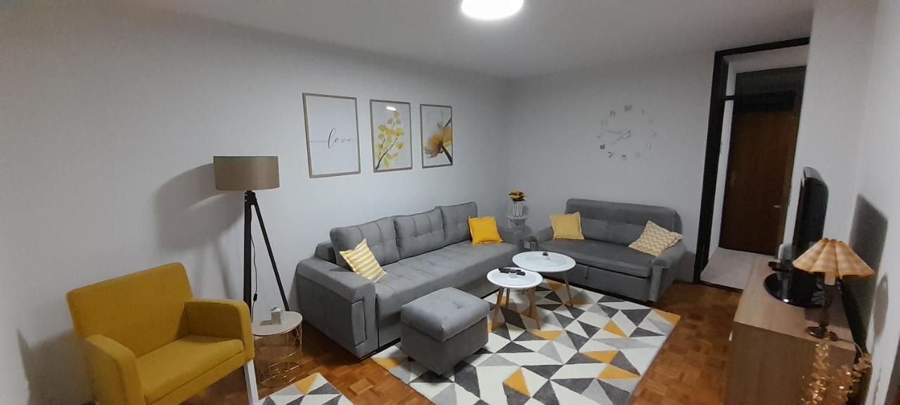 Cozy And Sunny Apartment Near The Airport Saraybosna Dış mekan fotoğraf