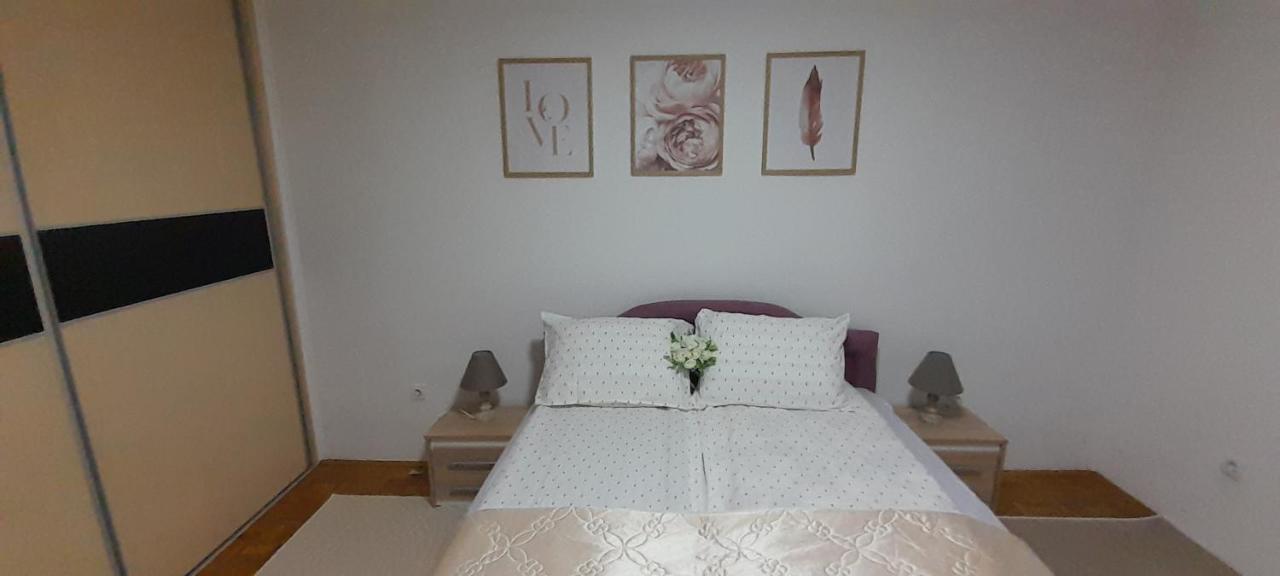 Cozy And Sunny Apartment Near The Airport Saraybosna Dış mekan fotoğraf